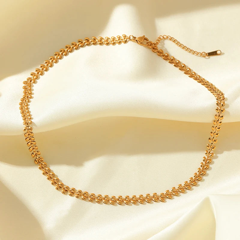 Elegant Gold Set (Necklace + Bracelet)